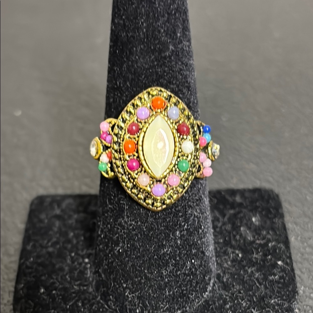 Fashion Antique Gold Vintage Ring w/ Colorful Resin Beads & Stone